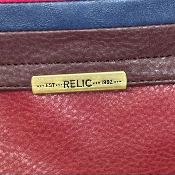 Multi Color Relic Women's Crossbody Bag, 11'x11", Faux Leather - Picture 3 of 14